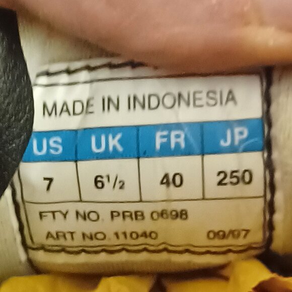 True Vintage RARE 1997 Adidas World Cup Soccer Cleats - Germany - Sz 7 - Picture 12 of 12